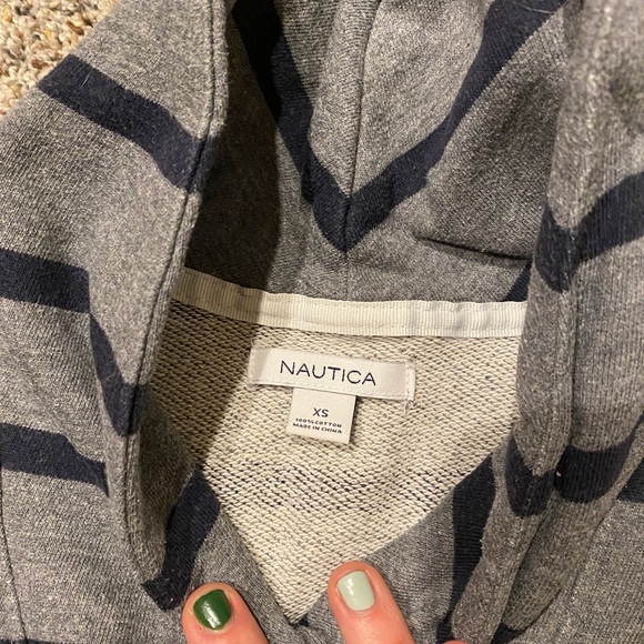 Nautica Long Sleeve - Picture 2 of 4